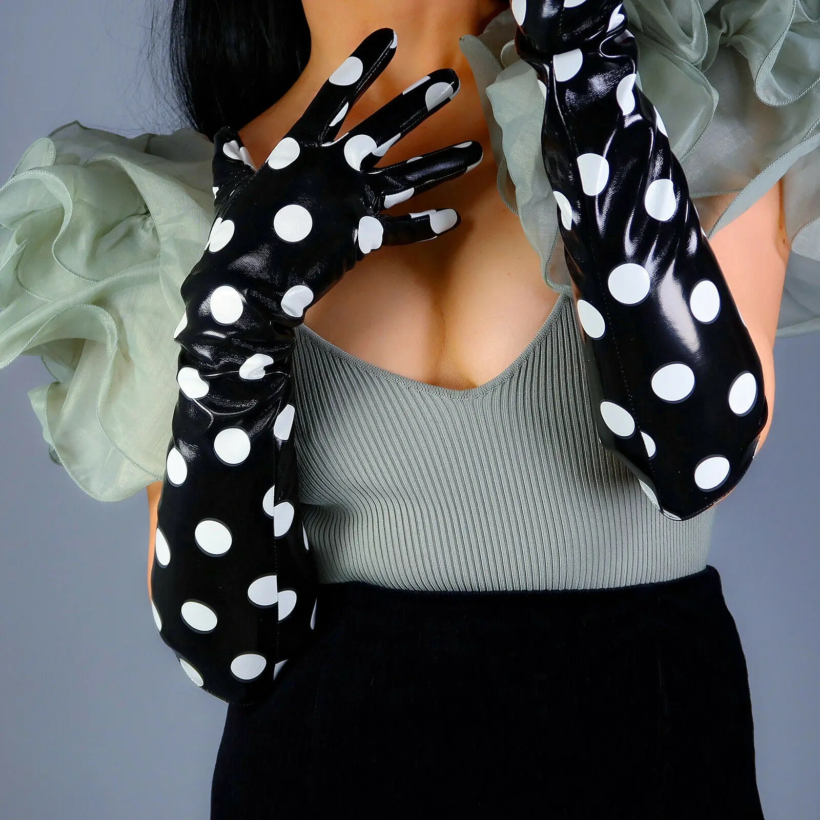 Siyah LATEX ELDİVENLER Puantiy - Patent Leather Shine incelemesi ve fiyatı